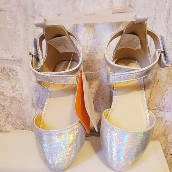 Toddler Girl Gymboree Shoes - Picture 4 of 5